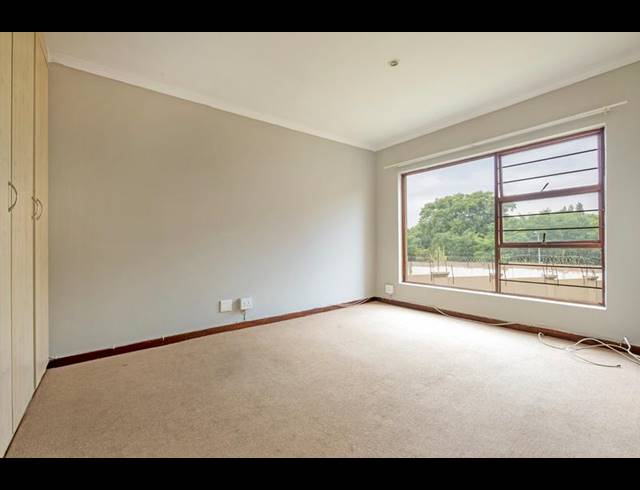 2 BEDROOM APARTMENT FOR SALE IN FERNDALE